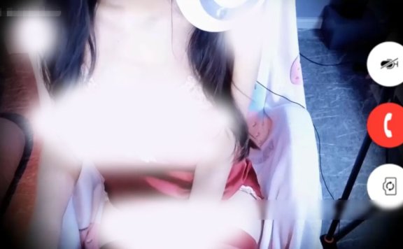 白鹿姬 跟宿舍女友视频通话X